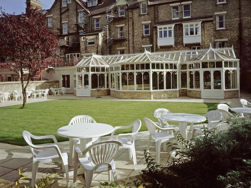 Arundel House Hotel CBG Exterior foto